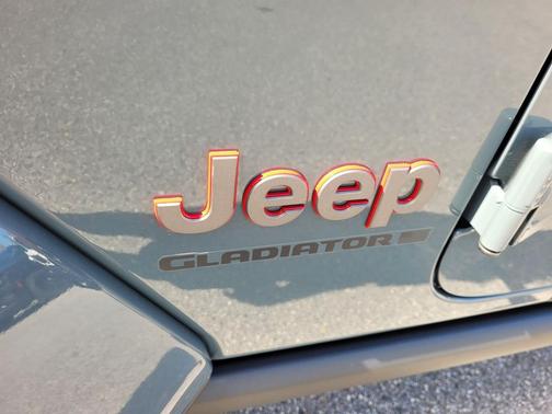 2025 Jeep Gladiator Rubicon