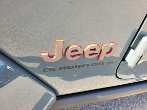 2025 Jeep Gladiator Rubicon
