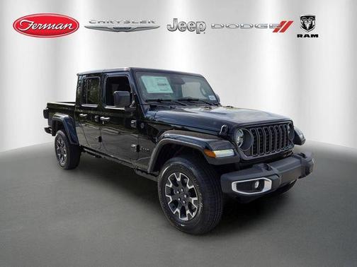 Black Clearcoat 2026 Jeep Gladiator Sport