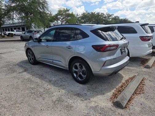 Silver Metallic 2023 Ford Escape ST-Line
