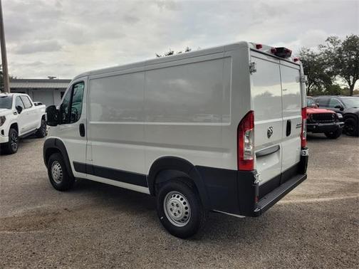 2026 RAM ProMaster 1500 Low Roof