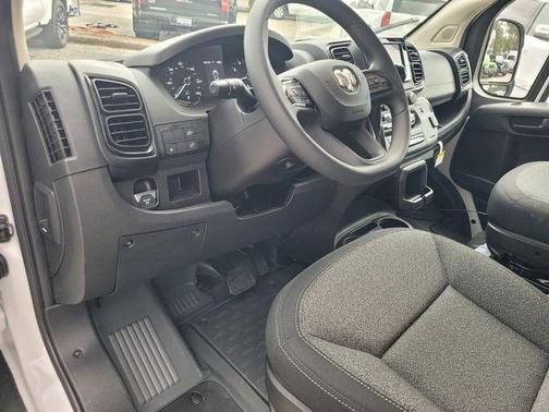 2026 RAM ProMaster 1500 Low Roof