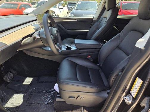 Stealth Gray 2024 Tesla Model Y Standard Range