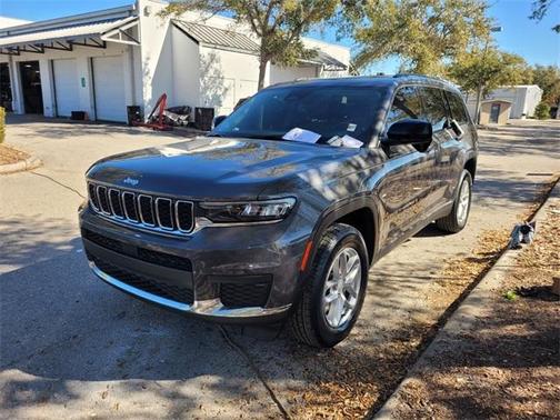 2021 Jeep Grand Cherokee L Laredo