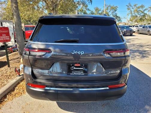 2021 Jeep Grand Cherokee L Laredo