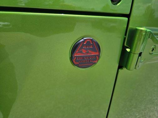 Mojito! Clearcoat 2026 Jeep Gladiator Mojave