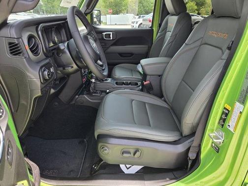 Mojito! Clearcoat 2026 Jeep Gladiator Mojave
