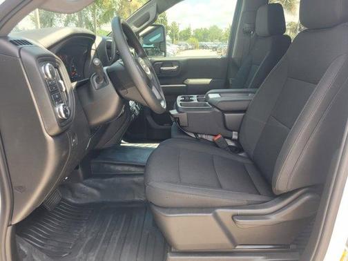 2025 GMC Sierra 2500 Pro