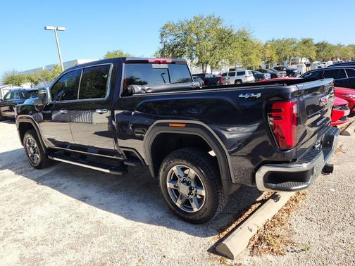 2025 GMC Sierra 2500 SLT