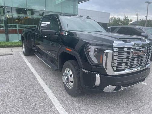 Onyx Black 2024 GMC Sierra 3500 Denali