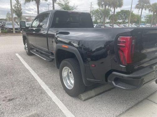 Onyx Black 2024 GMC Sierra 3500 Denali