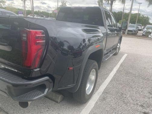 Onyx Black 2024 GMC Sierra 3500 Denali