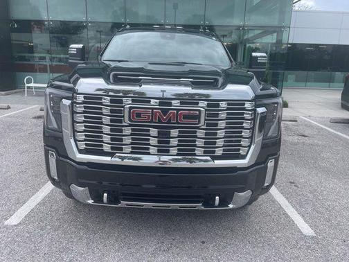 Onyx Black 2024 GMC Sierra 3500 Denali