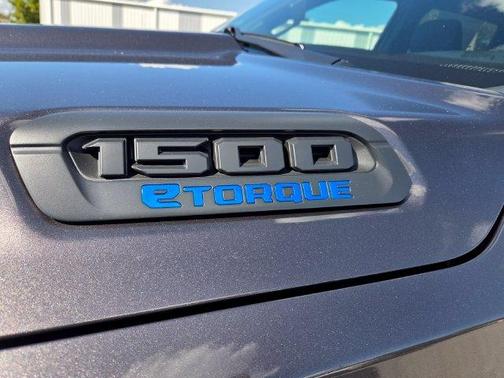 Granite Crystal Clearcoat Metallic 2027 RAM 1500 Express