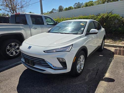 Summit White 2025 Buick Envista Preferred