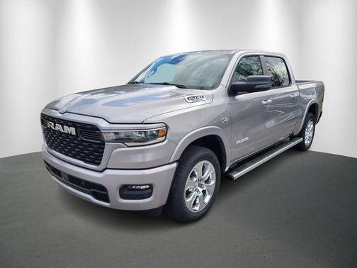 Billet Silver Metallic Clearcoat 2026 RAM 1500 Big Horn/Lone Star
