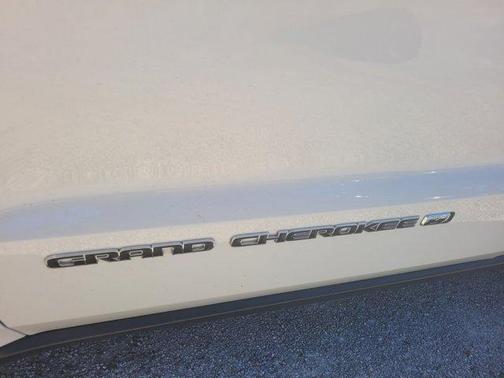 2022 Jeep Grand Cherokee WK Limited