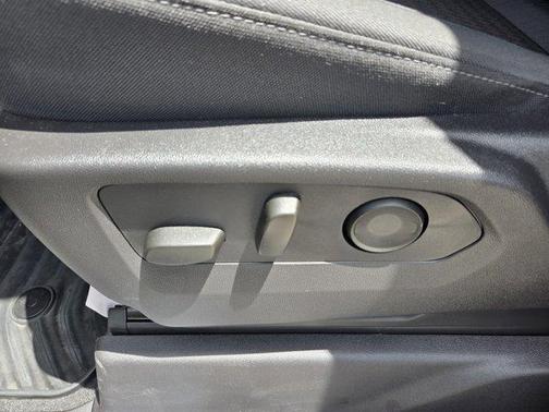 Onyx Black 2024 GMC Sierra 1500 Elevation