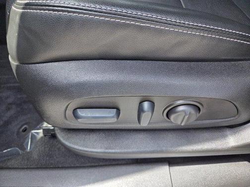 Quicksilver Metallic 2022 GMC Terrain SLT