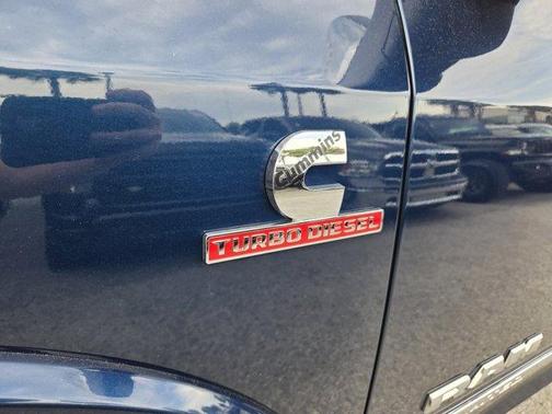 Patriot Blue Pearlcoat 2023 RAM 3500 Limited