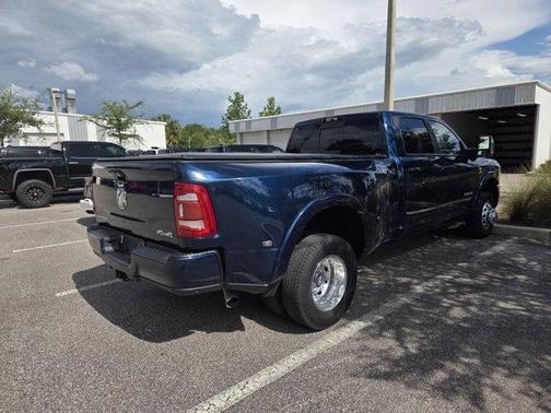 Patriot Blue Pearlcoat 2023 RAM 3500 Limited