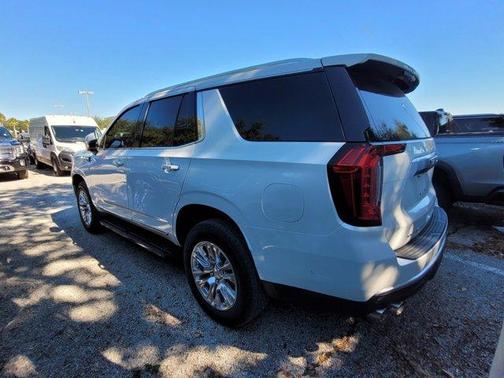 2024 GMC Yukon Denali