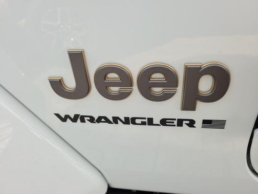 2025 Jeep Wrangler Rubicon 392