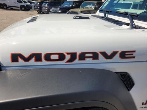 2025 Jeep Gladiator Mojave