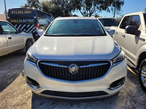 2021 Buick Enclave Essence