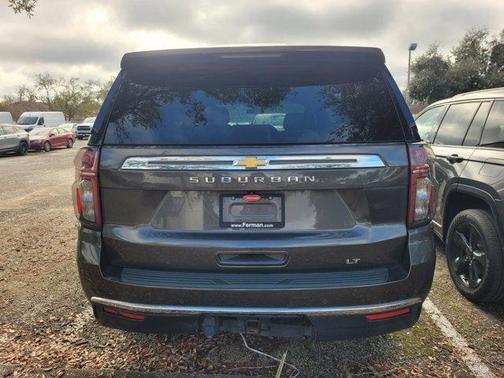 2021 Chevrolet Suburban LT