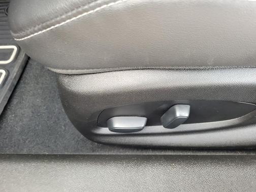 2019 Chevrolet Camaro 2LT