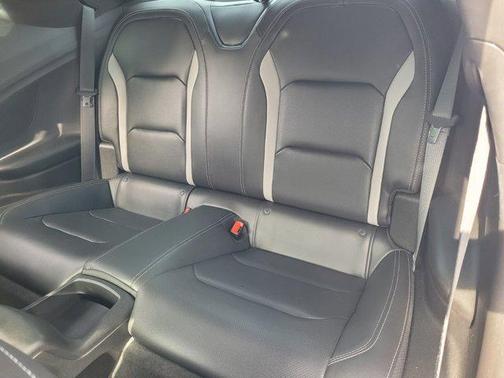 2019 Chevrolet Camaro 2LT