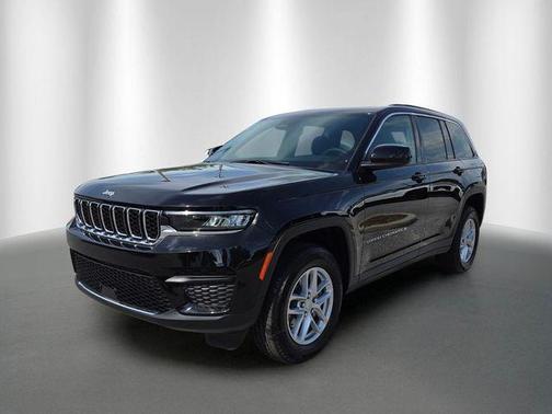 Diamond Black 2026 Jeep Grand Cherokee Laredo X