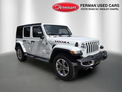 Bright White Clearcoat 2020 Jeep Wrangler Unlimited Sahara