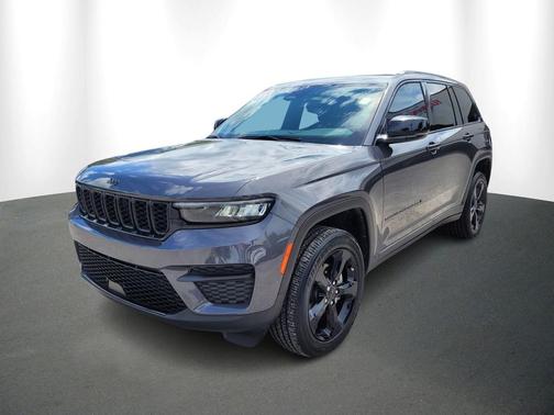 2024 Jeep Grand Cherokee Laredo