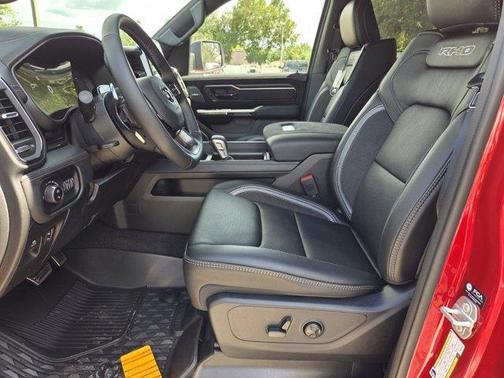 Molten Red Pearlcoat 2026 RAM 1500 RHO