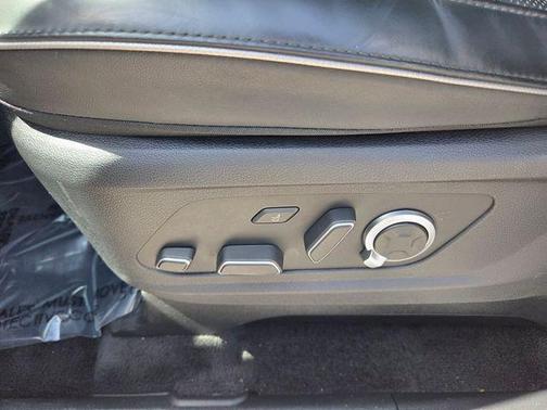 Silver 2024 Hyundai PALISADE Calligraphy