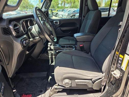 Black Clearcoat 2020 Jeep Gladiator Sport