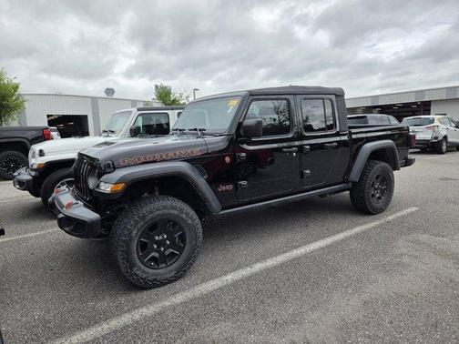 Black Clearcoat 2023 Jeep Gladiator Mojave
