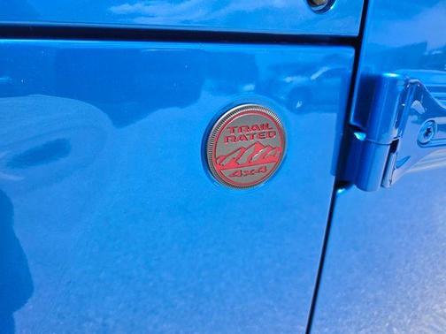 Hydro Blue Pearlcoat 2026 Jeep Gladiator Rubicon