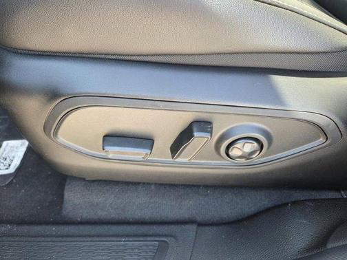 Diamond Black 2026 Jeep Grand Cherokee Limited