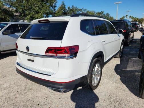 2022 Volkswagen Atlas 2.0T SE w/Technology