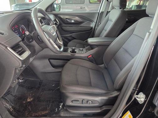 Ebony Twilight Metallic 2023 GMC Terrain SLE