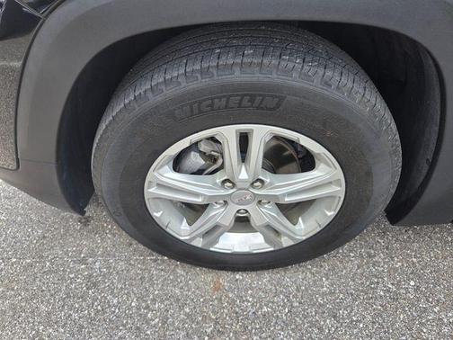 Ebony Twilight Metallic 2023 GMC Terrain SLE