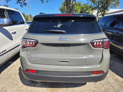 2023 Jeep Compass Limited