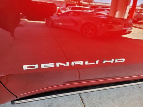 2024 GMC Sierra 2500 Denali