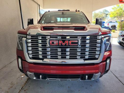 2024 GMC Sierra 2500 Denali