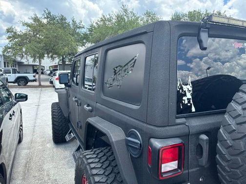 Black Clearcoat 2018 Jeep Wrangler Unlimited Sahara