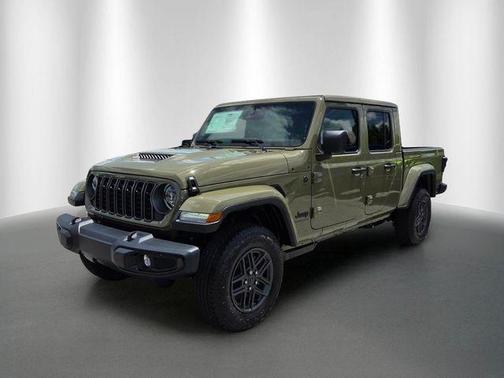 41 2026 Jeep Gladiator Sport