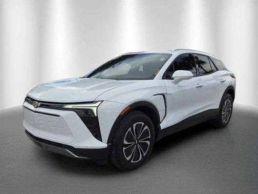 Summit White 2024 Chevrolet Blazer EV LT